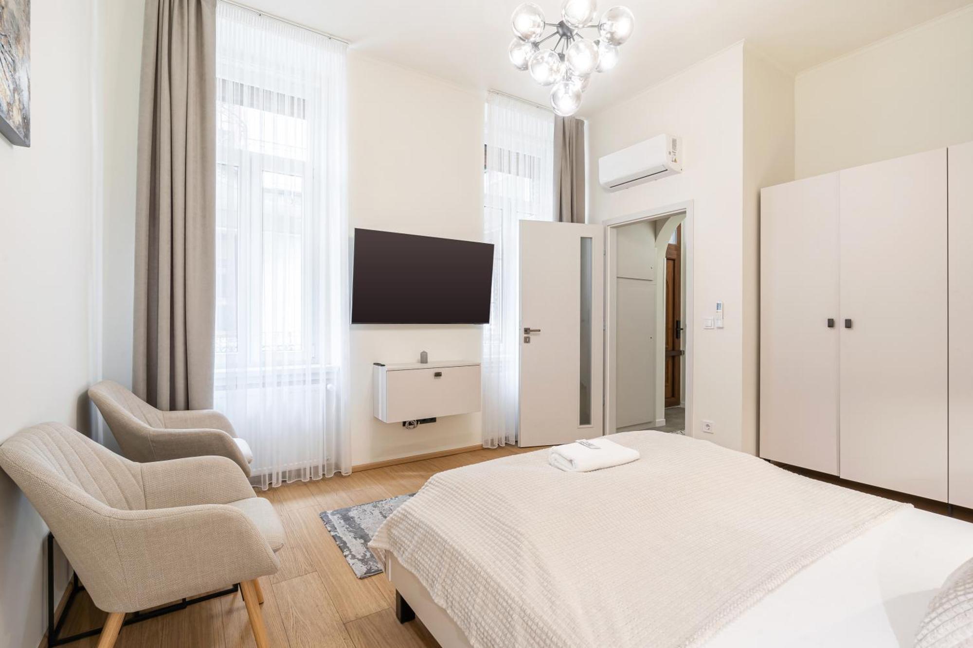 Astra Lux Bp Apartment Budapest Luaran gambar